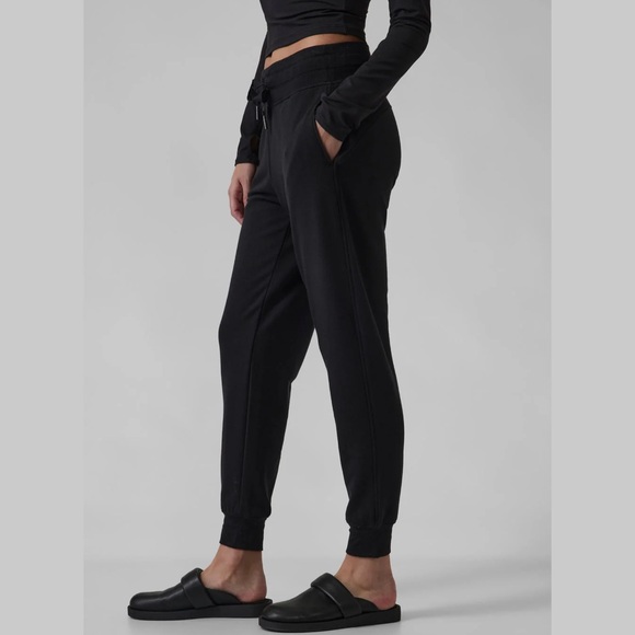 Athleta Balance Jogger Soft Stretch Lounge Pants in Black | Small - Picture 2 of 7